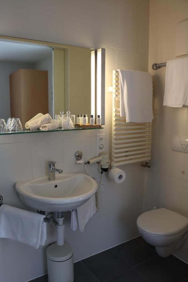 La Clef D'Or Auberge Communale Bursinel Dış mekan fotoğraf